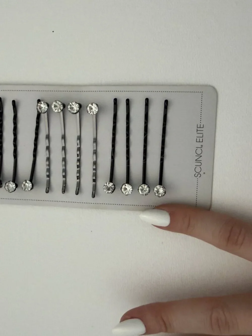 Scunci Elite Rhinestone Bobby Pins NWT